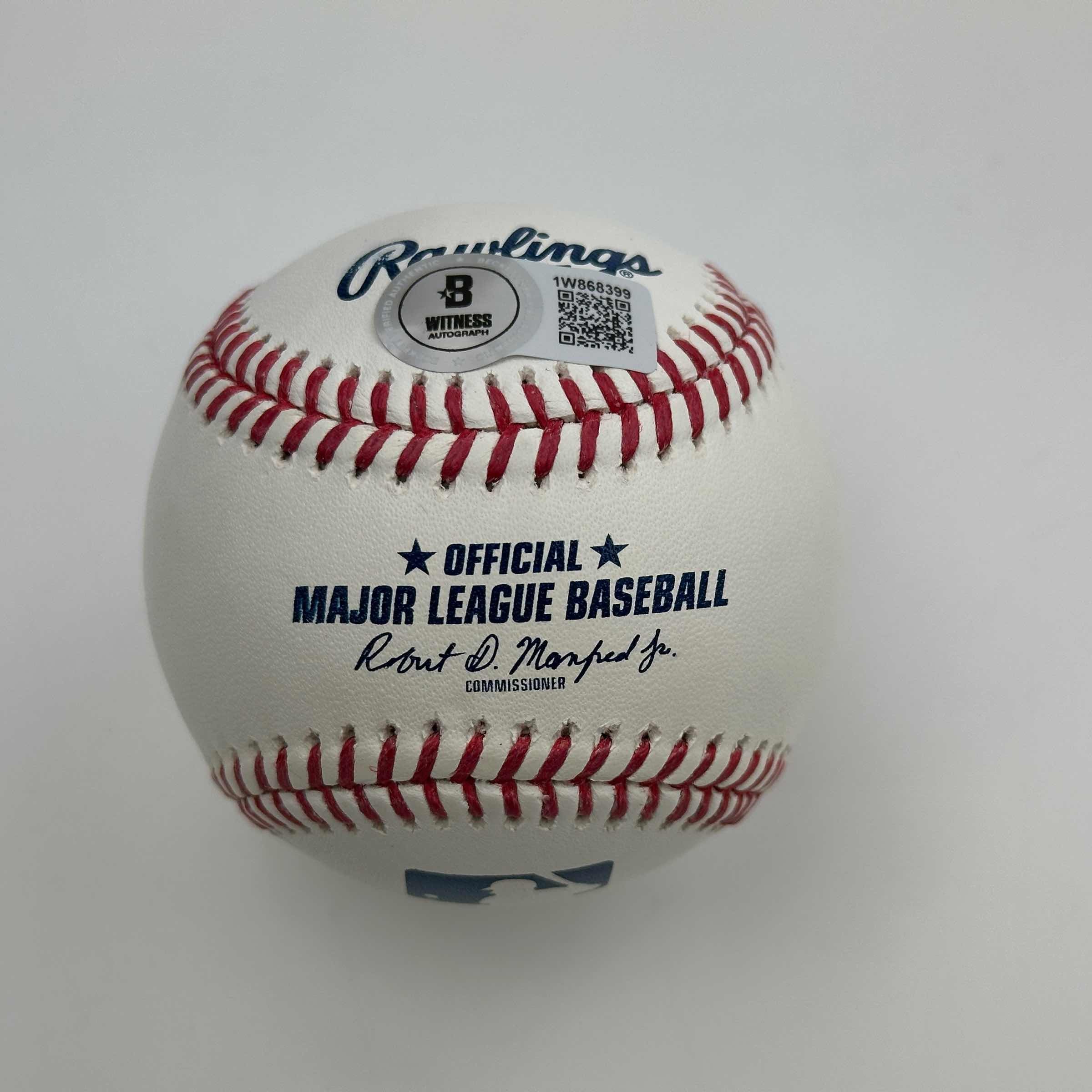 Autographed/Signed Frank Thomas Rawlings Official Major League Baseball ROML Beckett BAS COA Auto