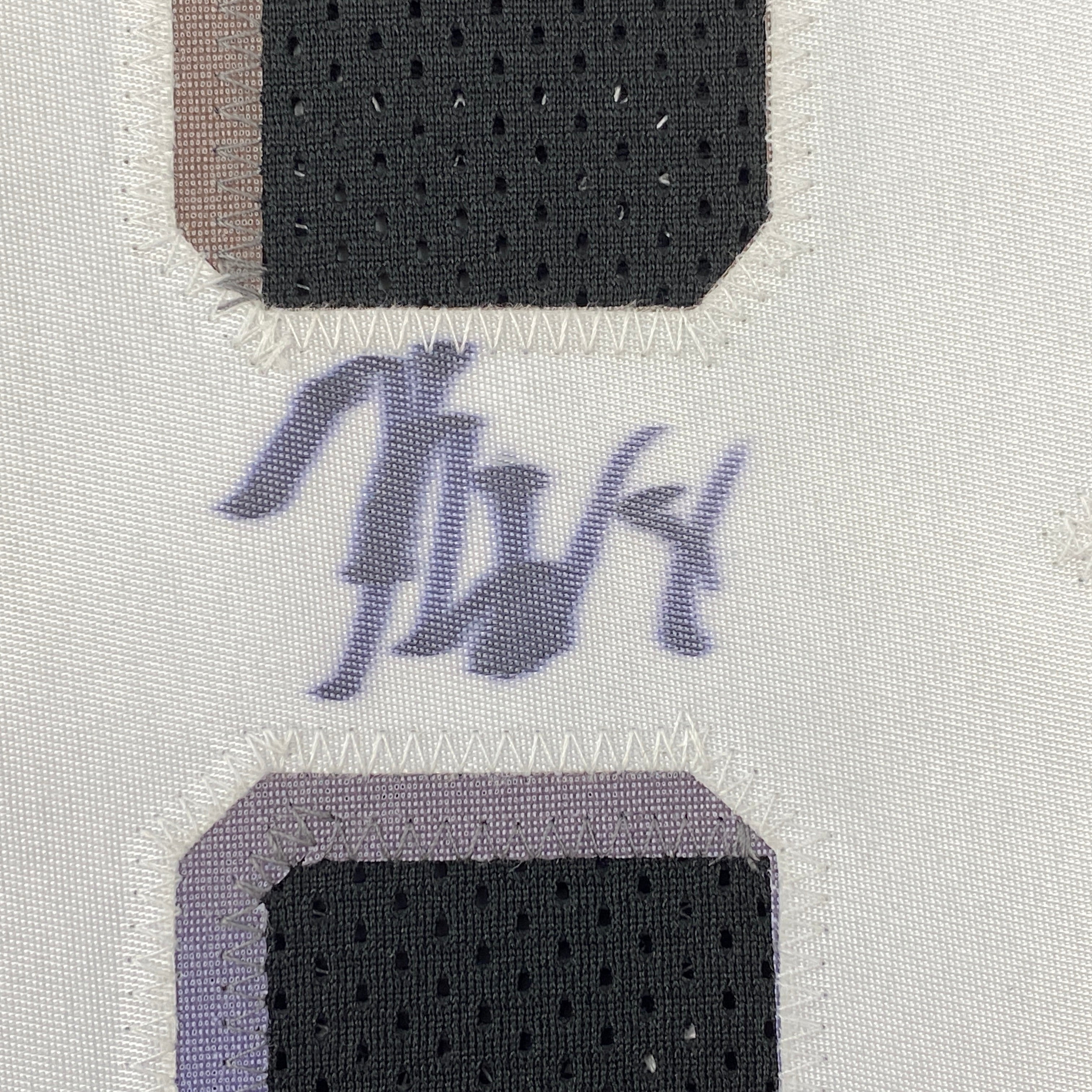 Autographed/Signed Kemba Walker New York Black Basketball Jersey JSA COA